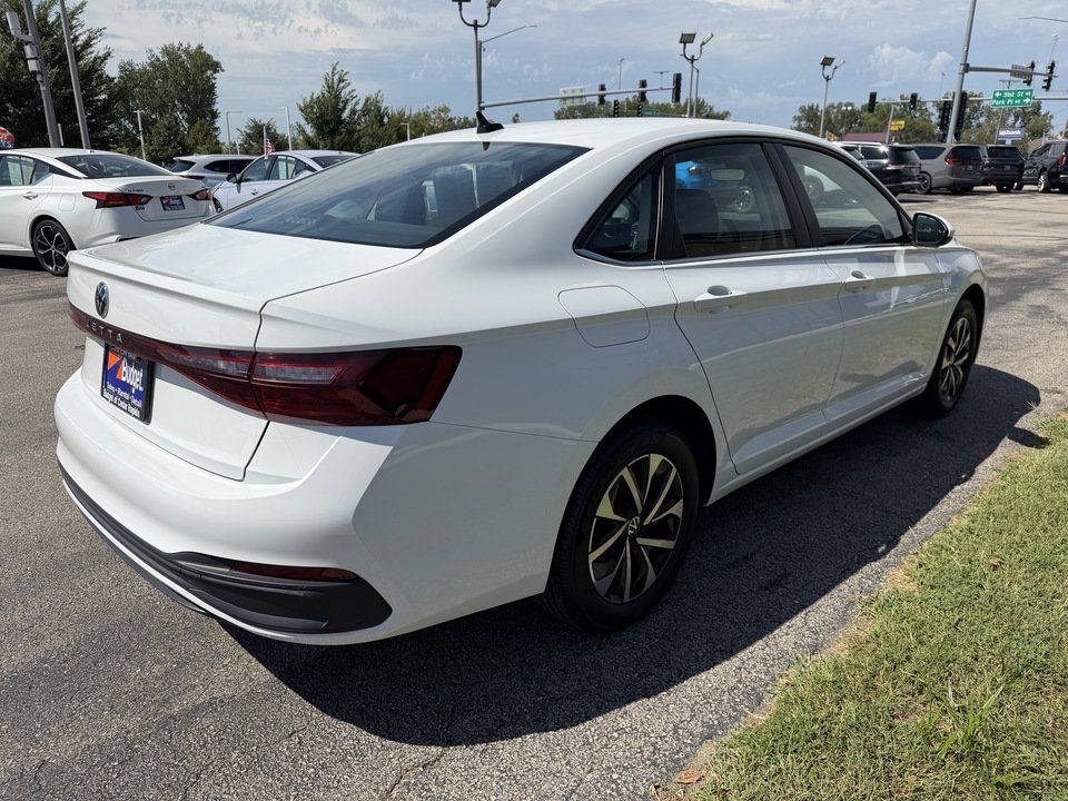 Used 2025 Volkswagen Jetta S FWD image 5
