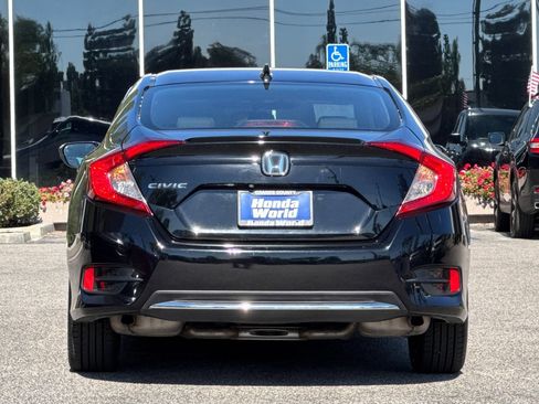 Certified 2021 Honda Civic EX image 5
