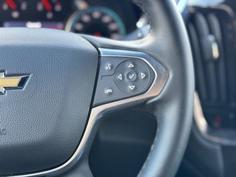 Certified 2023 Chevrolet Traverse LT image 24