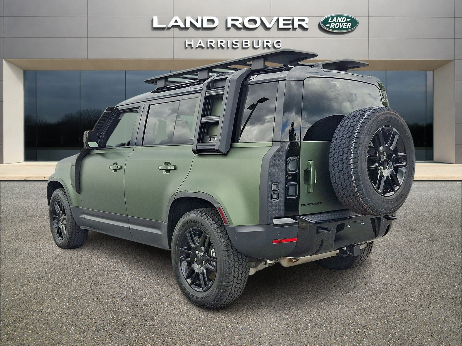 New 2026 Land Rover Defender 110 S AWD/4WD image 2