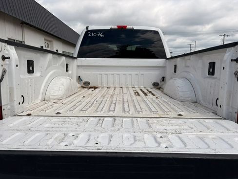 Used 2019 Ford F250 XLT w/ XLT Value Package AWD/4WD image 8