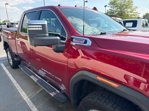 Used 2020 GMC Sierra 2500 Denali w/ Denali Ultimate Package AWD/4WD image 1
