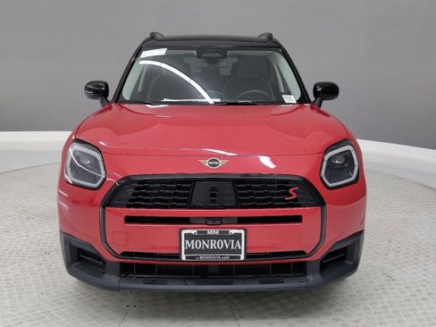 Used 2025 MINI Cooper Countryman S w/ Comfort Package Max AWD/4WD image 2
