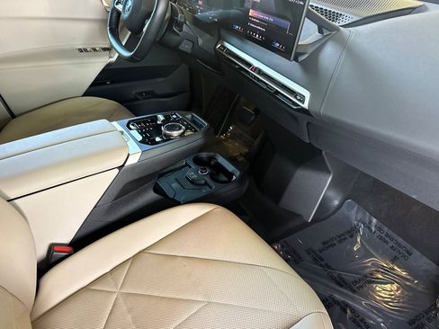 Certified 2024 BMW iX xDrive50 w/ Sport Package AWD/4WD image 19