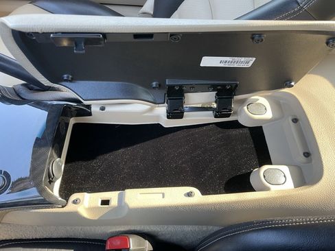 Used 2010 Chevrolet Corvette Grand Sport w/ Preferred Equipment Group image 47