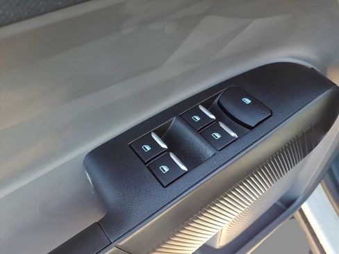 New 2025 Ford Maverick XL w/ Equipment Group 101A image 16