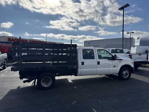 Used 2012 Ford F350 XL w/ Trailer Tow Pkg image 2