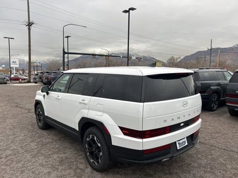 New 2026 Hyundai Santa Fe SE image 7