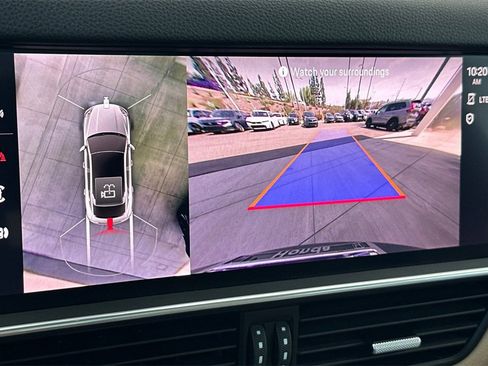 Used 2023 Porsche Cayenne Platinum Edition image 23