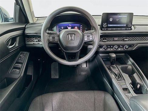 Used 2024 Honda Accord EX image 21