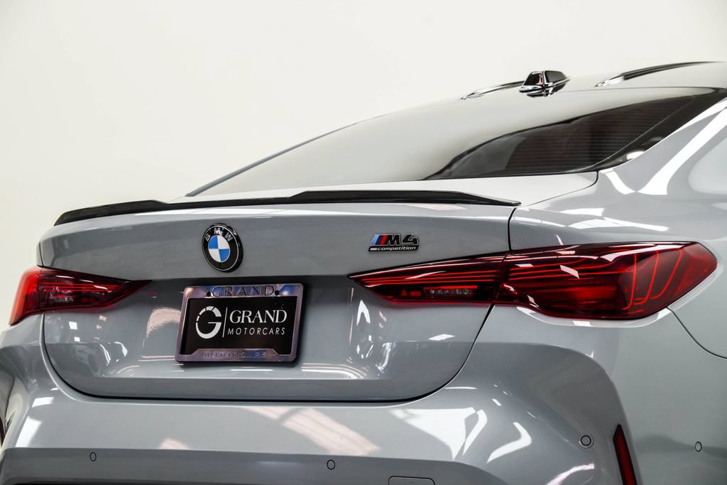 Used 2025 BMW M4 Competition RWD image 14