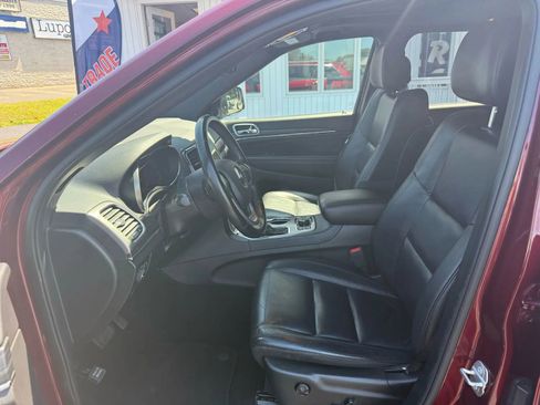 Used 2020 Jeep Grand Cherokee Limited AWD/4WD image 13