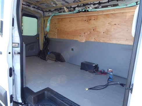 Used 2019 Ford Transit 350 XLT image 29