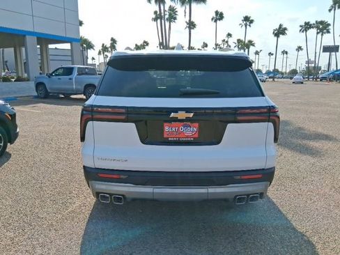 New 2026 Chevrolet Traverse LT w/ LPO, Floor Liner Package FWD image 5