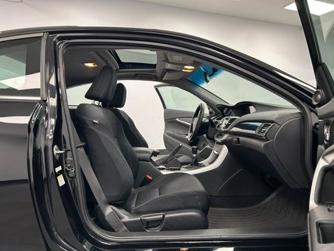 Used 2013 Honda Accord EX image 31