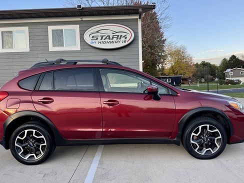 Used 2016 Subaru Crosstrek 2.0i Premium image 1