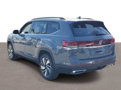 New 2026 Volkswagen Atlas SE FWD image 3