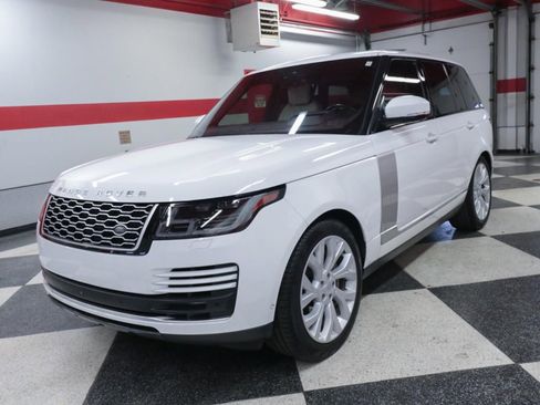 Used 2018 Land Rover Range Rover HSE image 6