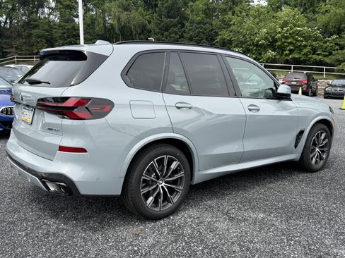 Used 2026 BMW X5 xDrive40i w/ M Sport Package AWD/4WD image 5
