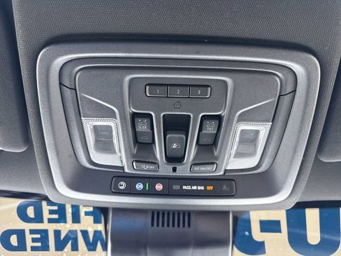 Used 2024 Chevrolet Silverado 2500 ZR2 w/ Technology Package AWD/4WD image 28