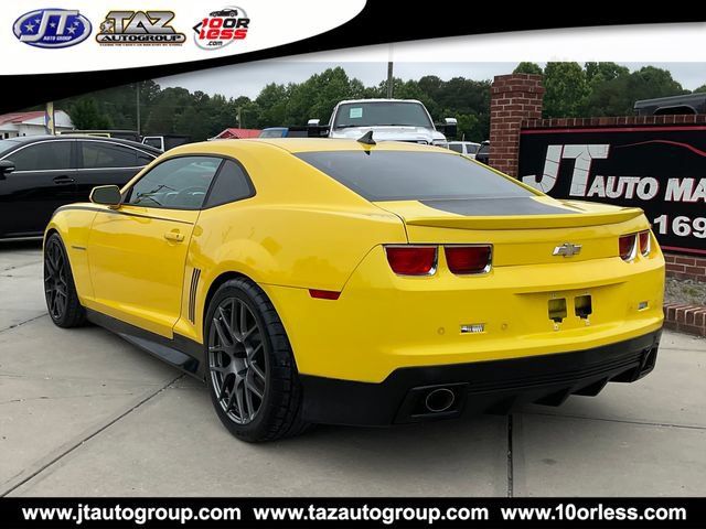 Used 2011 Chevrolet Camaro SS RWD image 5