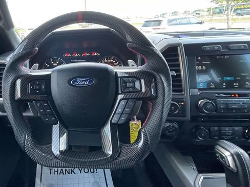 Used 2017 Ford F150 Raptor image 19
