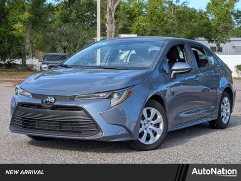 Used 2026 Toyota Corolla LE image 1