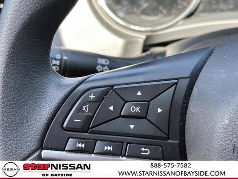 Certified 2022 Nissan Rogue Sport S image 15