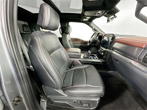 Used 2022 Ford F150 Lariat w/ Equipment Group 502A High image 31