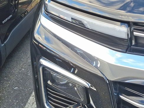 Certified 2025 Chevrolet Traverse High Country image 4