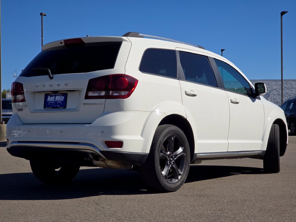 Used 2020 Dodge Journey Crossroad FWD image 15