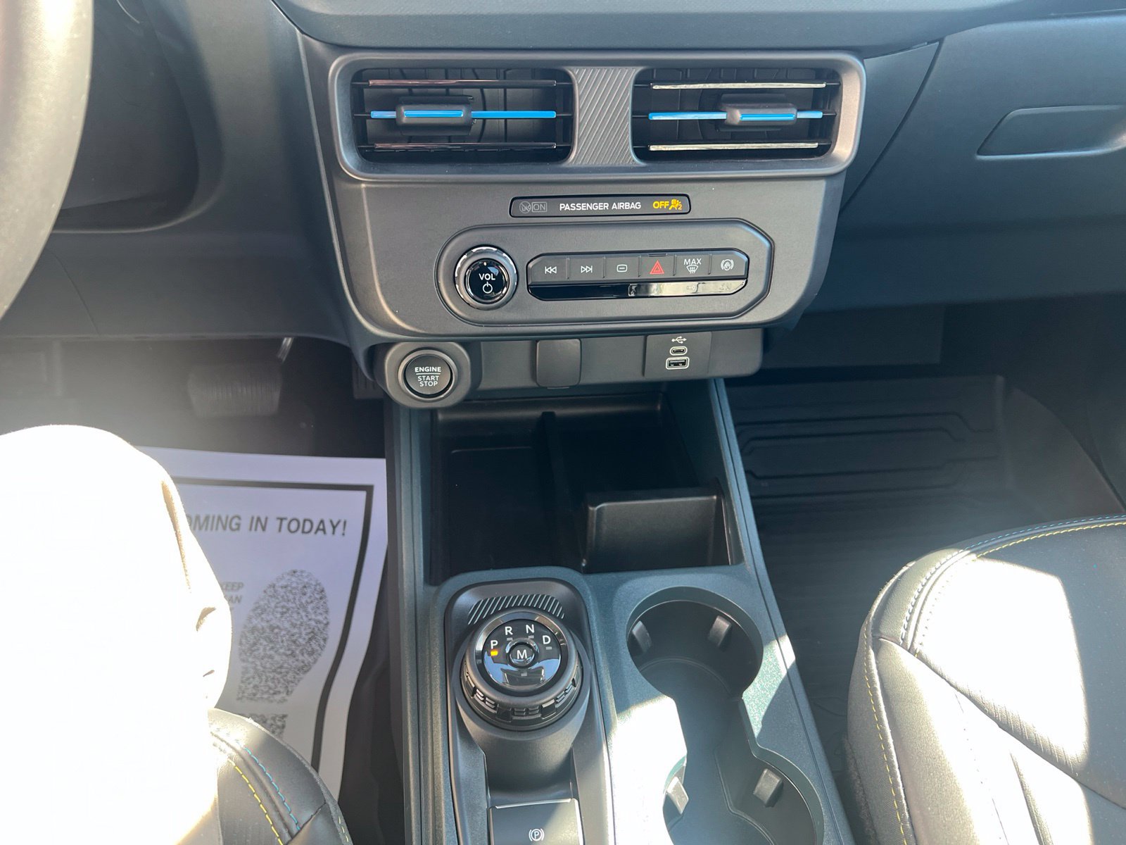 Used 2025 Ford Maverick Lobo AWD/4WD image 24