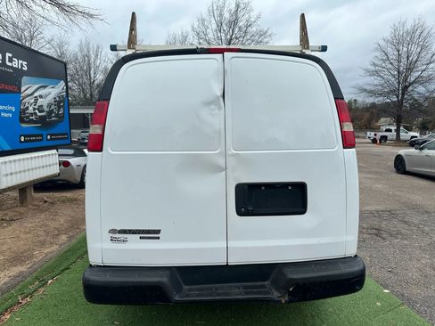 Used 2015 Chevrolet Express 2500 Extended image 6