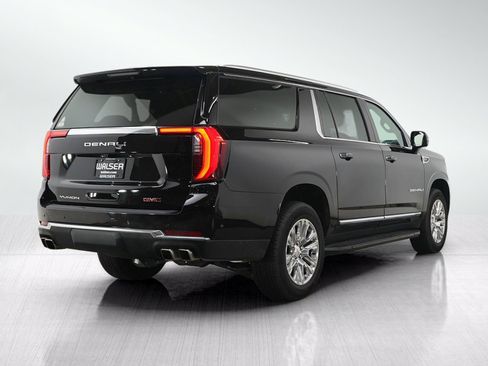 Used 2025 GMC Yukon XL Denali AWD/4WD image 6