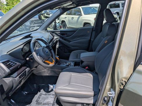 Used 2024 Subaru Forester Wilderness w/ Convenience Package AWD/4WD image 16