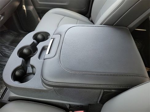 New 2025 RAM 4500 Tradesman image 20