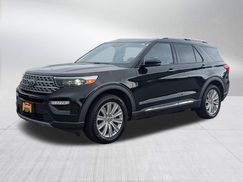 Used 2020 Ford Explorer Limited AWD/4WD image 3