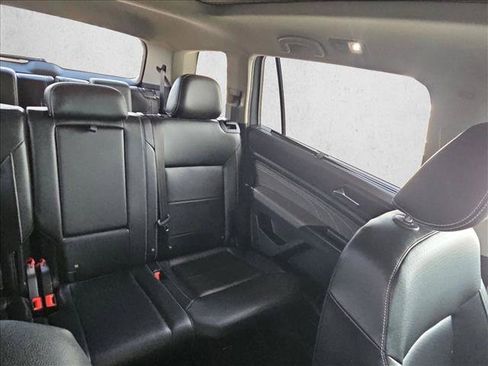 Used 2022 Volkswagen Atlas SEL AWD/4WD image 7