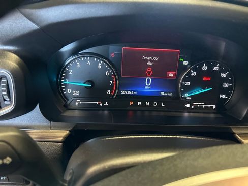 Used 2023 Ford Explorer Limited w/ Equipment Group 301A image 20