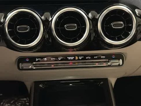 Used 2022 Mercedes-Benz GLA 250 GLA 250 image 23
