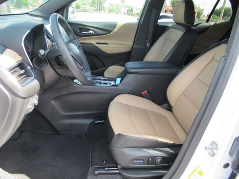 Used 2024 Chevrolet Equinox Premier FWD image 19