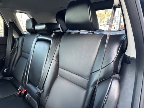 Certified 2023 Nissan Rogue SV w/ SV Premium Package image 28