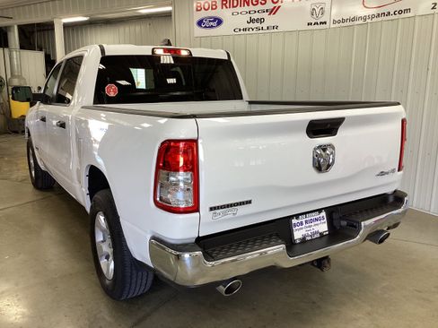 Used 2023 RAM 1500 Big Horn AWD/4WD image 3
