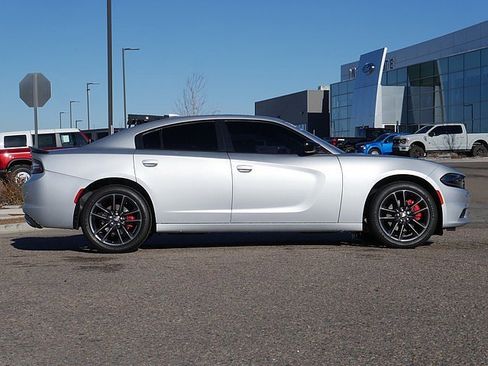 Used 2022 Dodge Charger SXT w/ Plus Group image 6