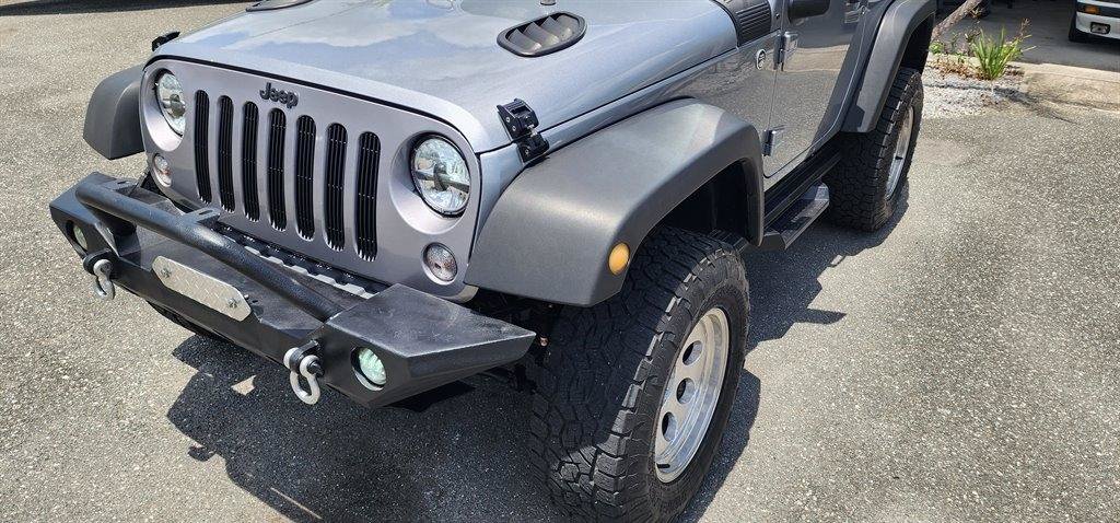 Used 2014 Jeep Wrangler Sport w/ Quick Order Package 24S AWD/4WD image 7