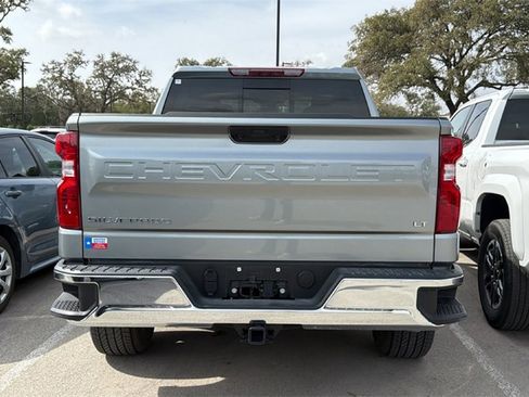 Used 2025 Chevrolet Silverado 1500 LT w/ Leather Package image 6