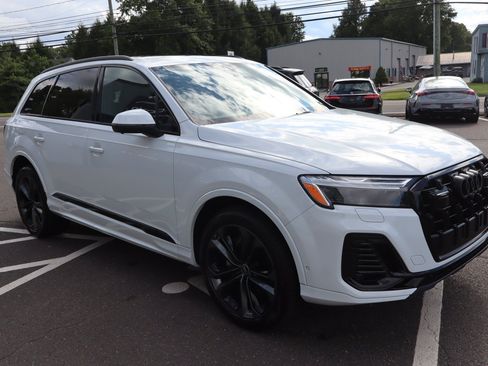 Used 2026 Audi Q7 3.0T Premium Plus w/ Premium Plus Package AWD/4WD image 4