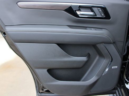 New 2026 Chevrolet Tahoe Premier image 19