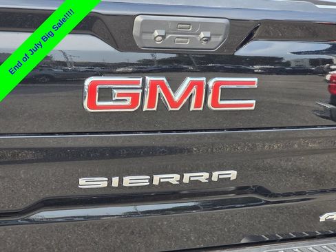 Used 2023 GMC Sierra 1500 AT4 w/ AT4 Preferred Package AWD/4WD image 5