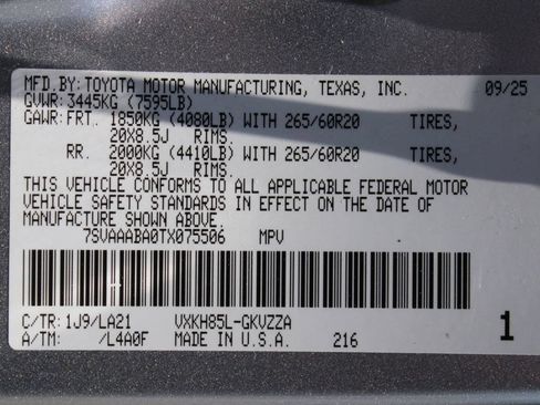 Used 2026 Toyota Sequoia Platinum w/ TRD Off-Road Package AWD/4WD image 42